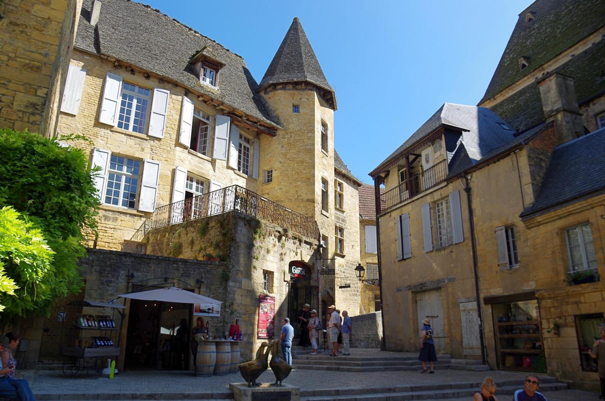 La Pivoine Apartment Sarlat-la-Canéda Exterior photo